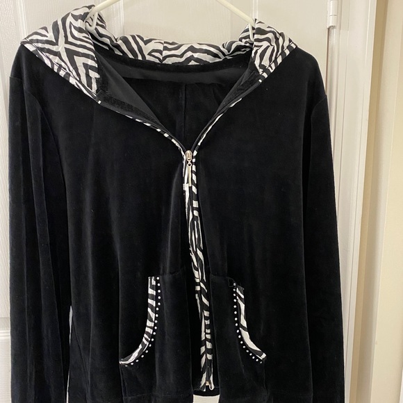 Jacket zebra and black velour - Picture 2 of 2